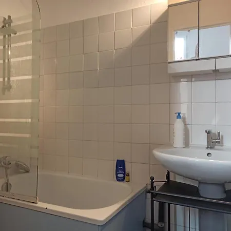 T2 Saint Cyprien 40m2 Independant, Quartier Sympa, 1er Etage Sur 2, Terrasse *
